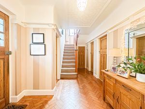 Photo 16- click for photo gallery